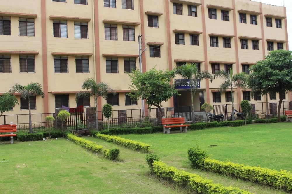 LNCT University Bhopal Academic Building photo 2