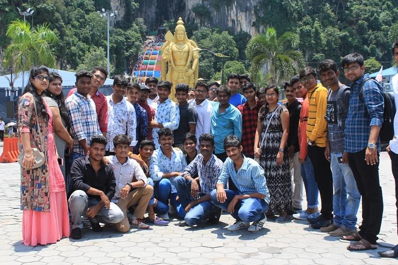 Vainavi Educational Institutions Hyderabad Malaysian Pics photo 4