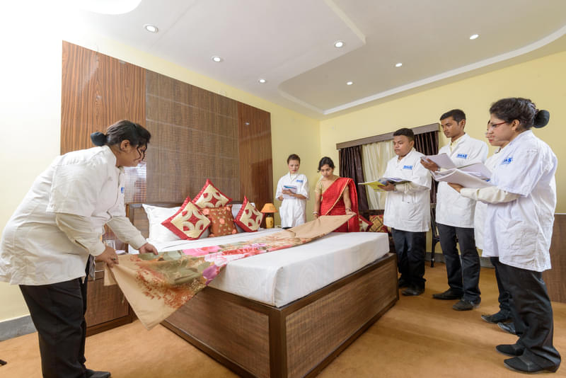 NIMAS Kolkata Curricular Activities photo 1