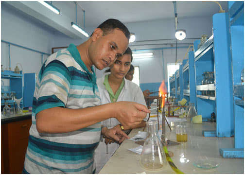 Raja Peary Mohan College Hooghly Labs photo 5