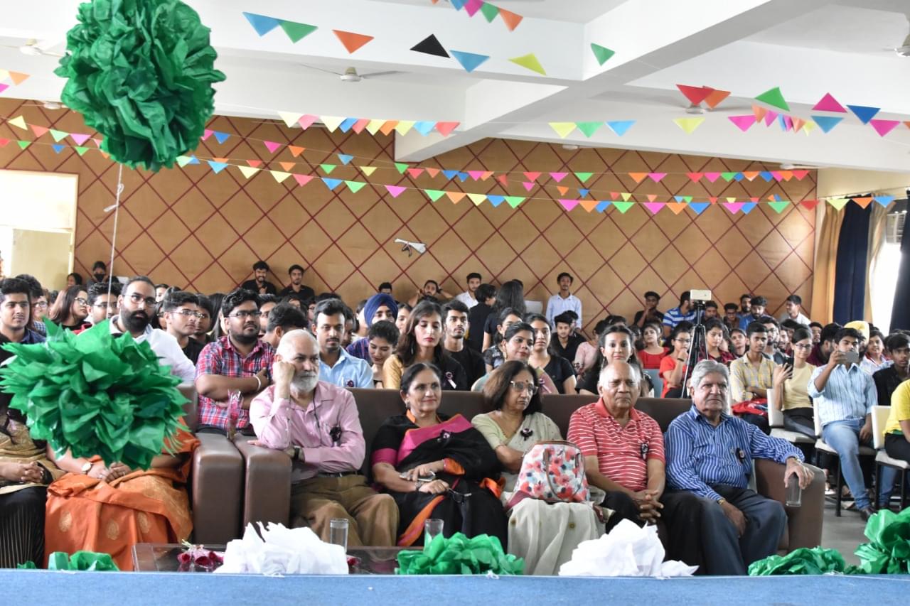 Indo Global Group of Colleges Mohali Teacher's Day photo 1