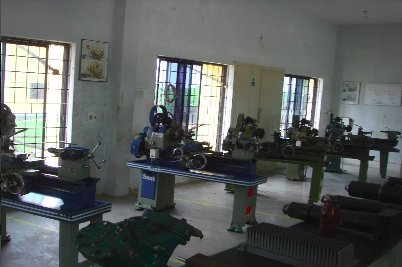 Hindustan Institute of Maritime Training Chennai Laboratory photo 18