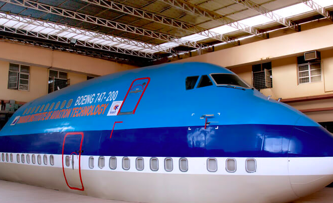 Thakur Institute of Aviation Technology Mumbai Boeing photo 1