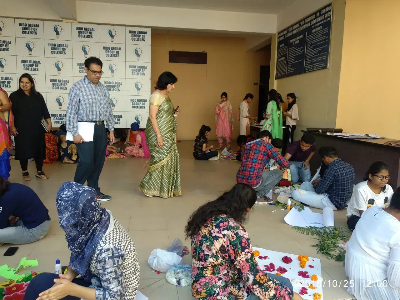 Indo Global College of Architecture Mohali Collage Making Competition photo 2