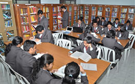 Symbiosis Statistical Institute Pune Academic Building photo 4