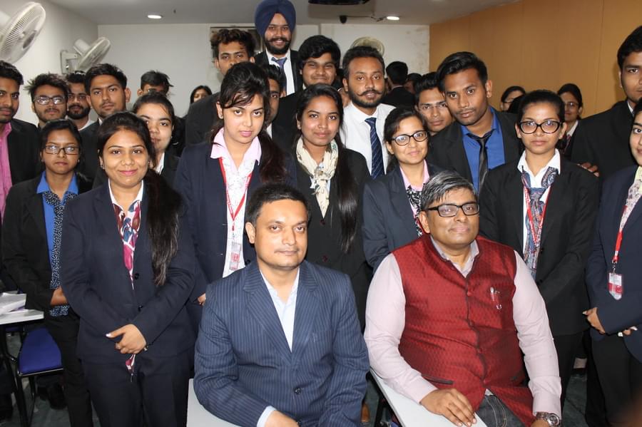 TKWs Institute of Banking & Finance New Delhi Industry Interface photo 6