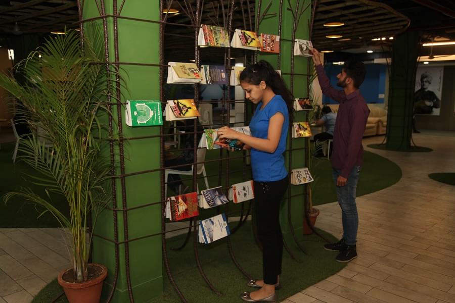 Manav Rachna University Faridabad Library photo 6