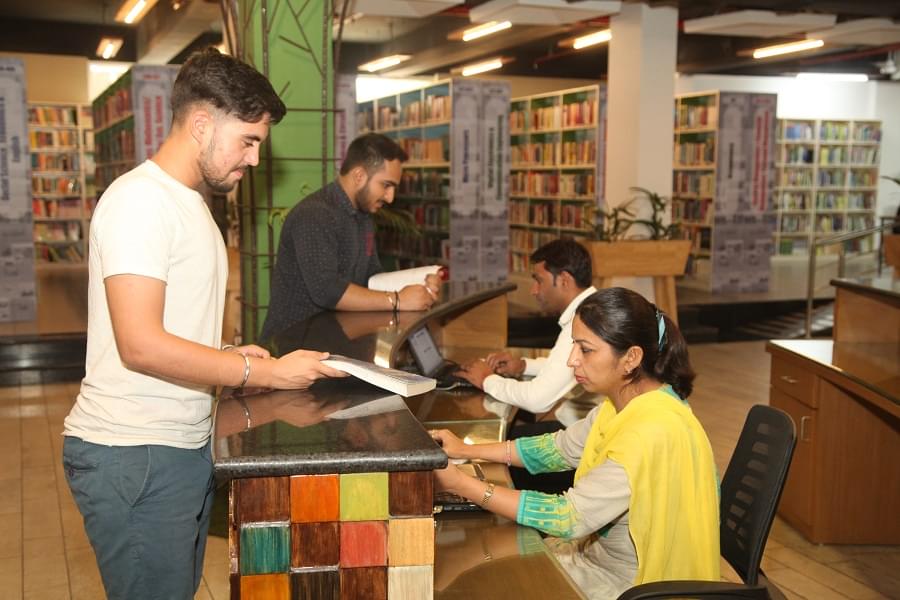 Manav Rachna University Faridabad Library photo 7