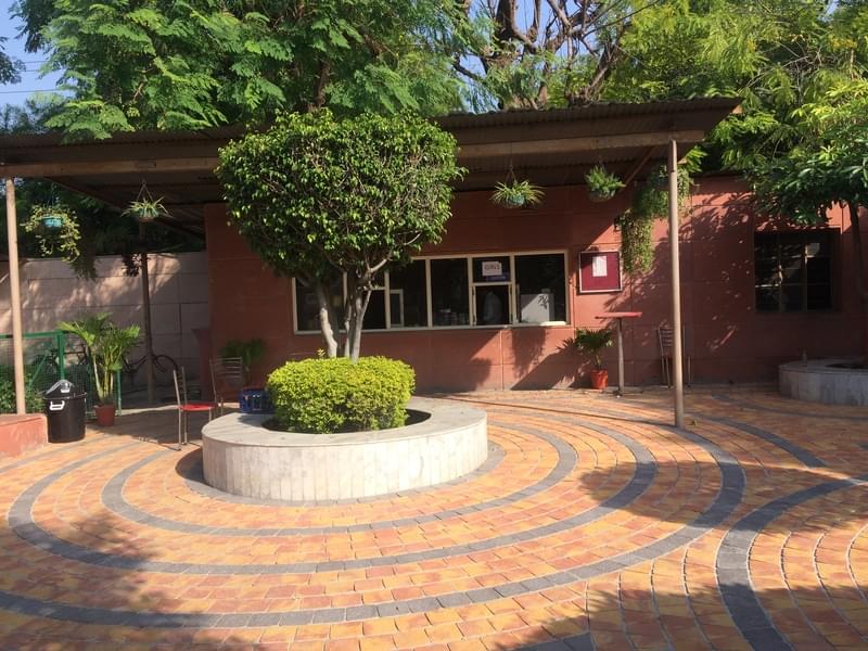 Pt. Deen Dayal Upadhyay Management College Meerut Campus photo 5