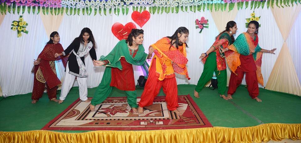 Lal Bahadur Shastri Girls College of Management Lucknow Events photo 17