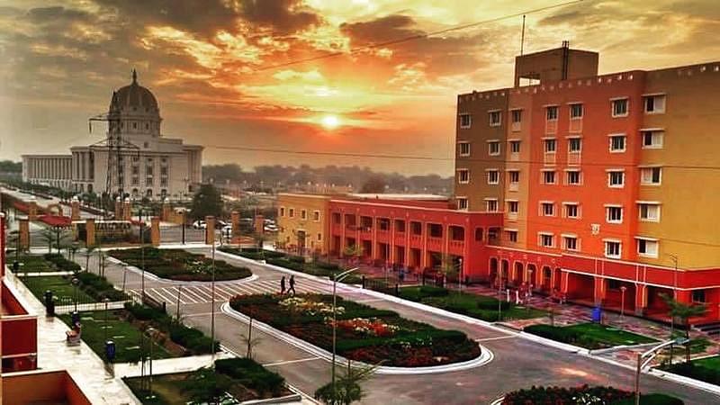 Manipal University Jaipur BCA : Fees 2025, Course Duration, Dates,  Eligibility