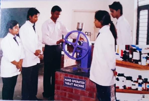 DJ College of Pharmacy, Modinagar Ghaziabad Infrastructure photo 8