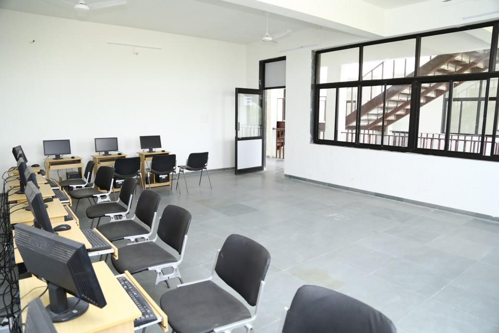 Khyati Foundation Ahmedabad Campus & Infrastructure photo 5