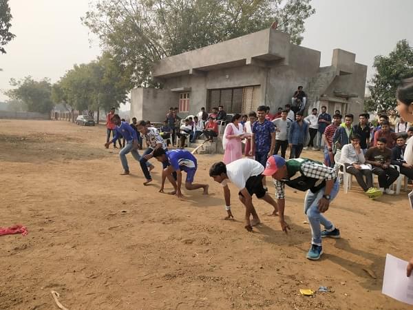 Samarpan Science and Commerce College Gandhinagar Sports photo 6