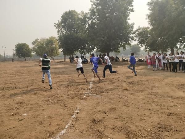 Samarpan Science and Commerce College Gandhinagar Sports photo 9
