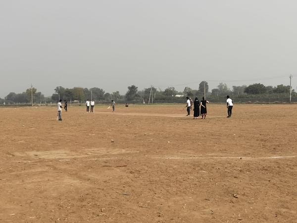Samarpan Science and Commerce College Gandhinagar Sports photo 10