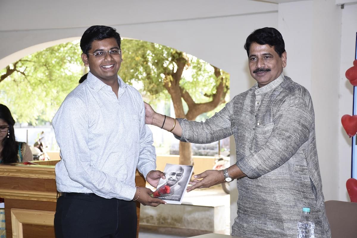 Samarpan Science and Commerce College Gandhinagar Farewell photo 4