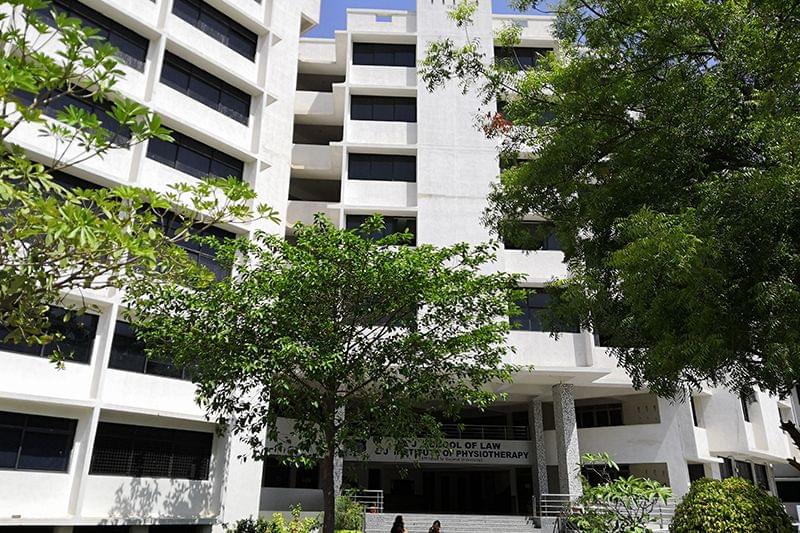 L.J. School of Law Ahmedabad Campus & Facilities photo 4