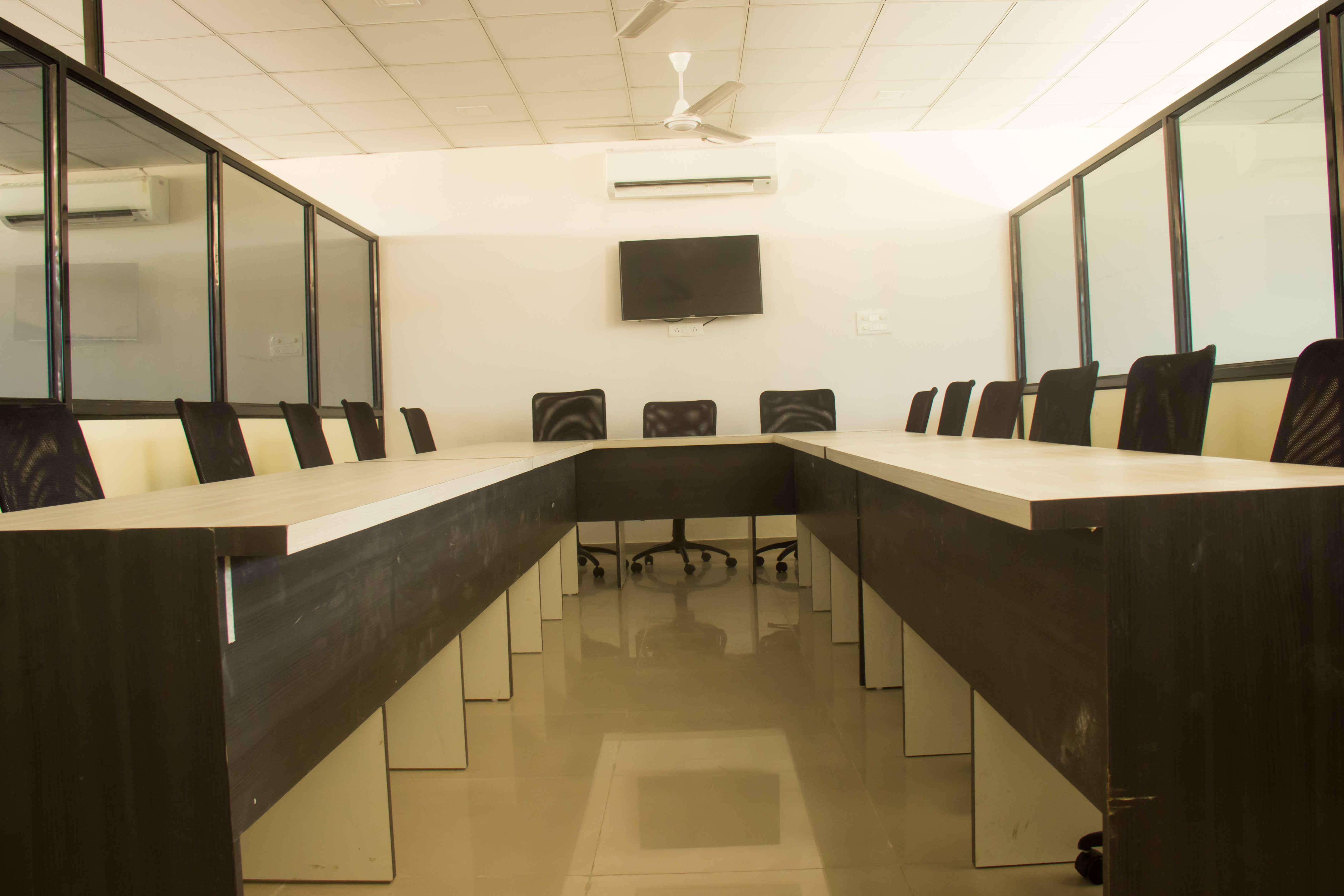 Mudra Takshashila Institute of design and Architecture Vadodara Infrastructure photo 2