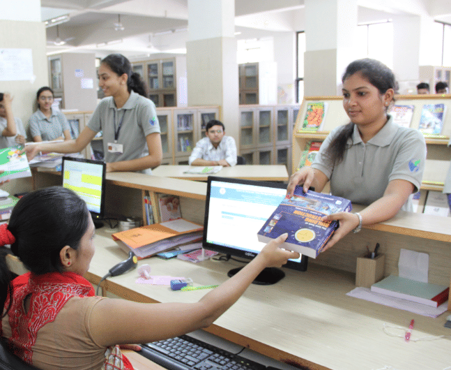 Dr. Subhash University Junagadh Infrastructure photo 1