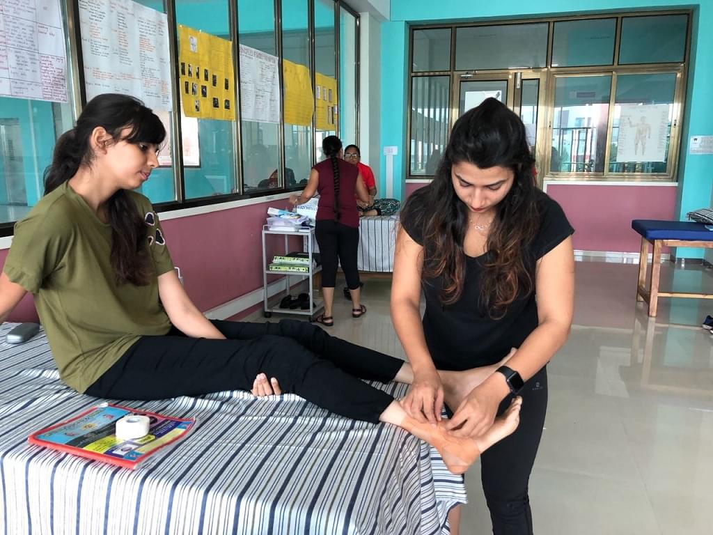 Shrimad Rajchandra College of Physiotherapy, Uka Tarsadia University Bardoli Activities photo 19