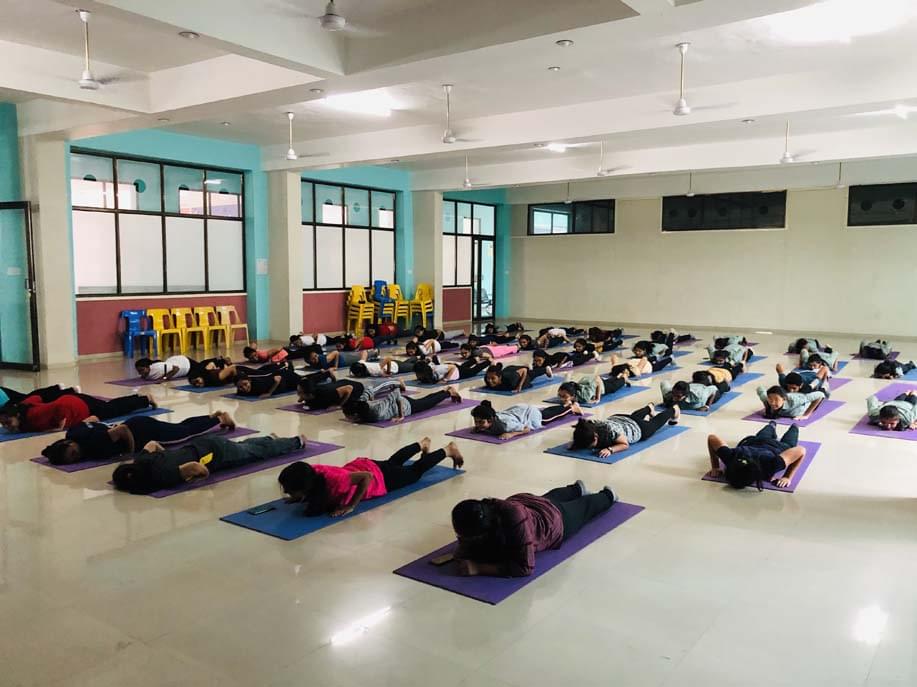 Shrimad Rajchandra College of Physiotherapy, Uka Tarsadia University Bardoli Activities photo 16