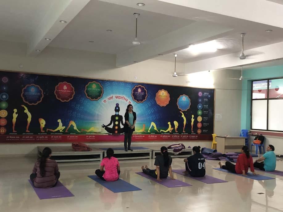 Shrimad Rajchandra College of Physiotherapy, Uka Tarsadia University Bardoli Activities photo 17