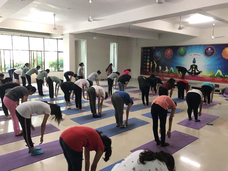 Shrimad Rajchandra College of Physiotherapy, Uka Tarsadia University Bardoli Activities photo 18