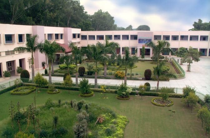 DAV College Jalandhar Academic Building photo 14