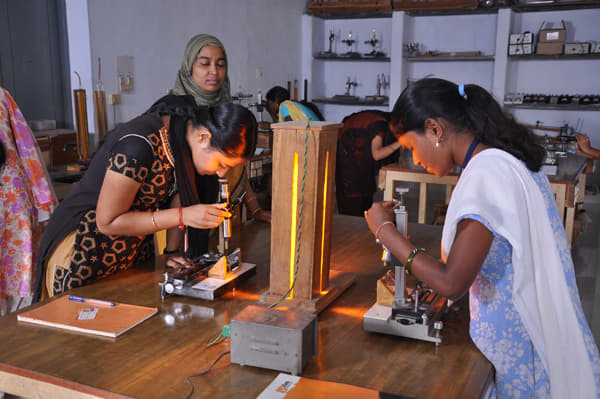 Maharaja Manindra Chandra College Kolkata Campus photo 9
