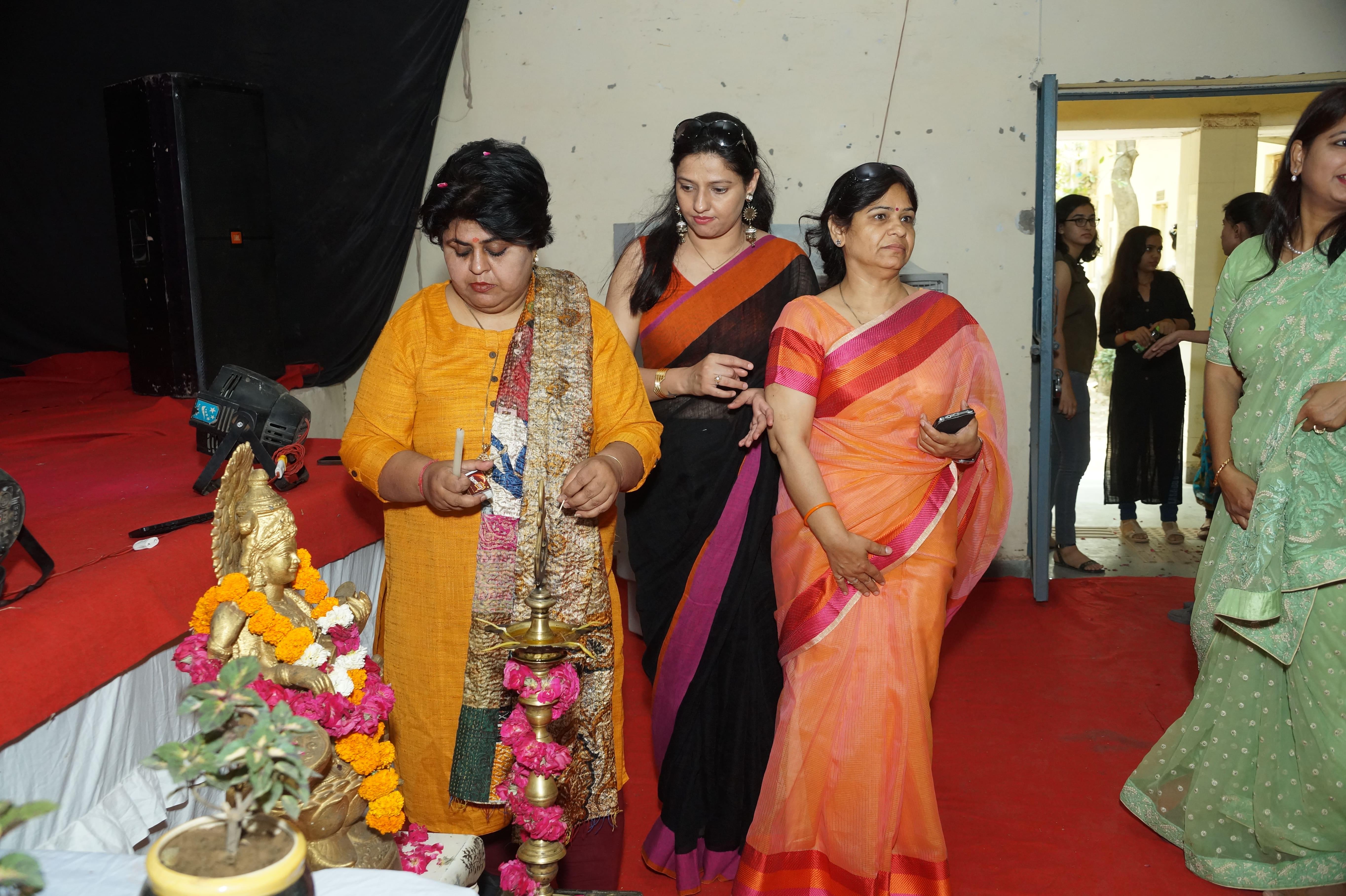 Aditi Mahavidyalaya Alumini Meet photo 7