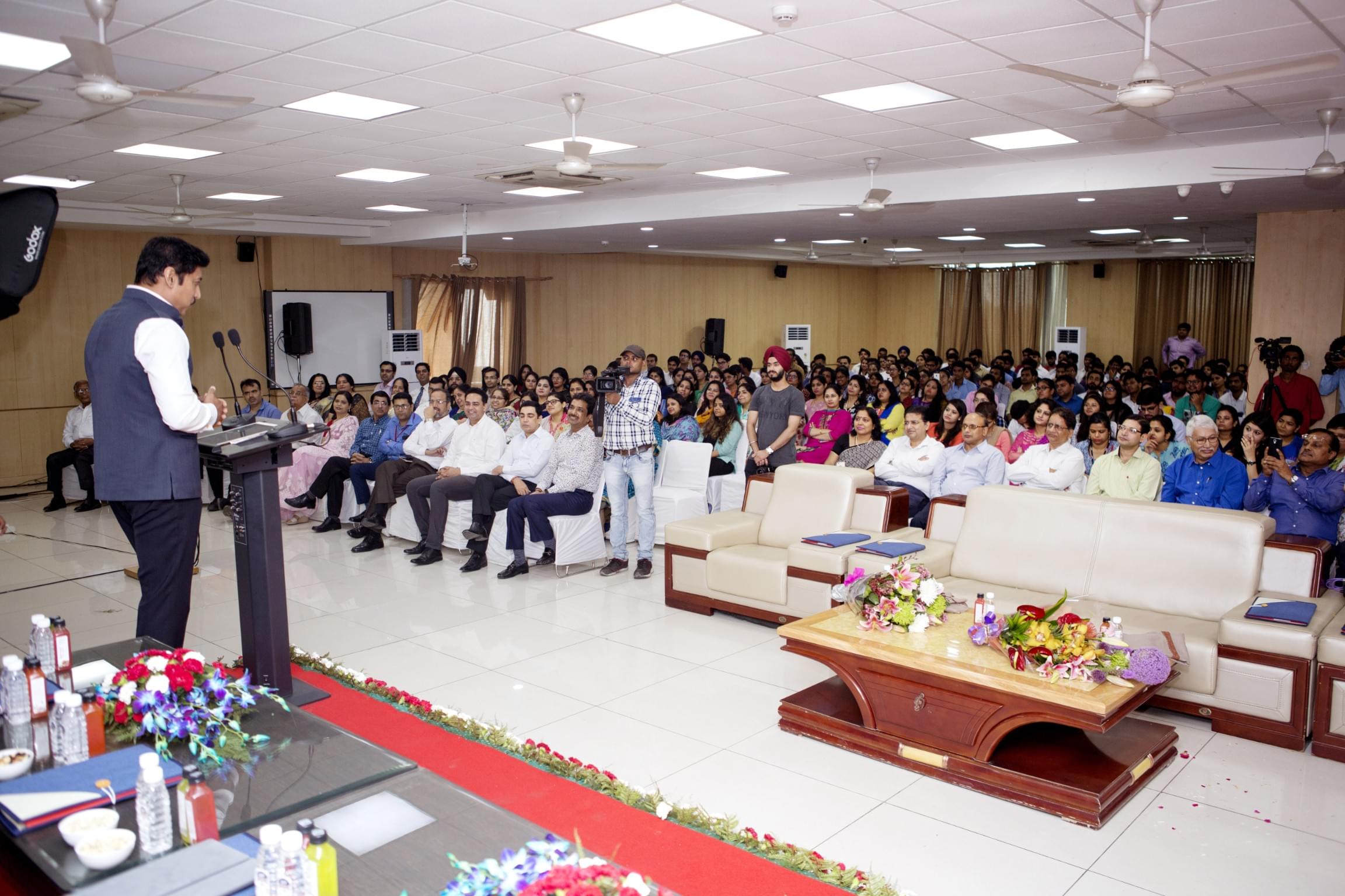 VIPS Events photo 18