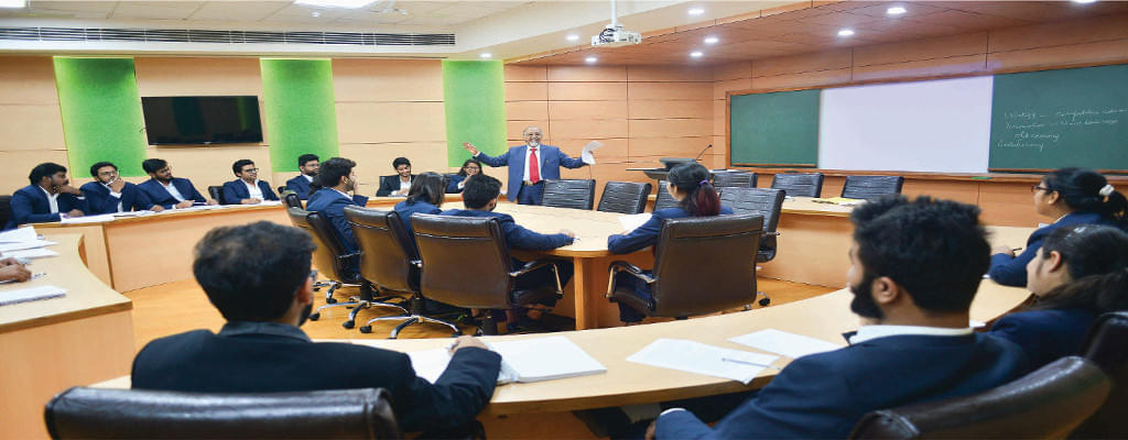 VIPS Campus photo 16