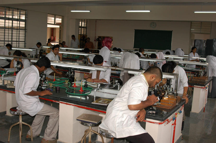 KIMS Bangalore Academic Building photo 10