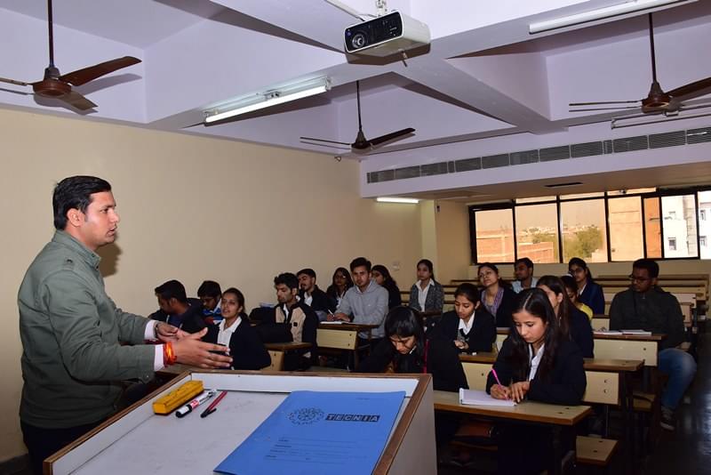 Tecnia Institute of Advanced Studies New Delhi Campus photo 7