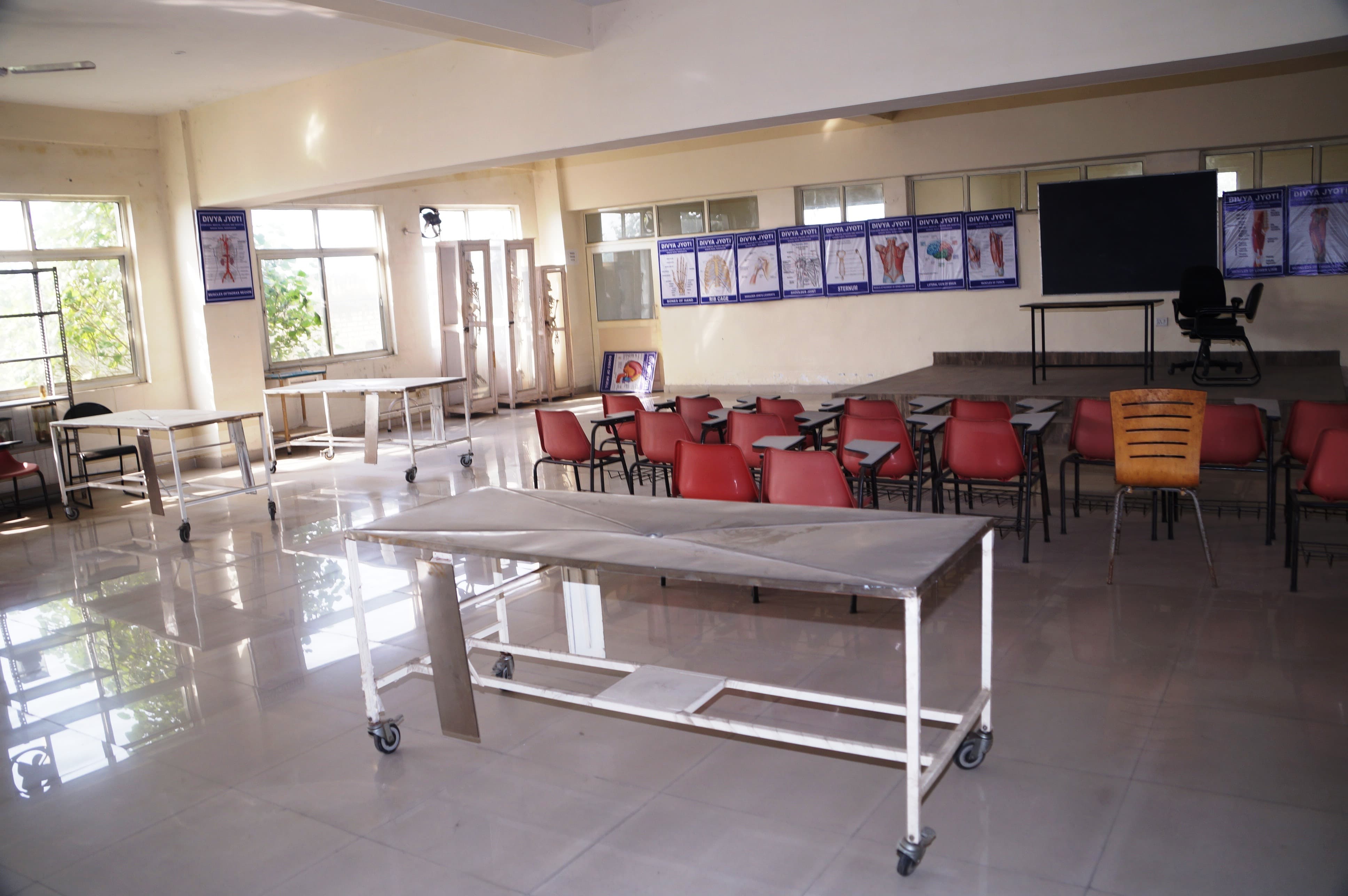 Divya Jyoti Ayurvedic Medical College & Hospital, Modinagar Ghaziabad hostel photo 6