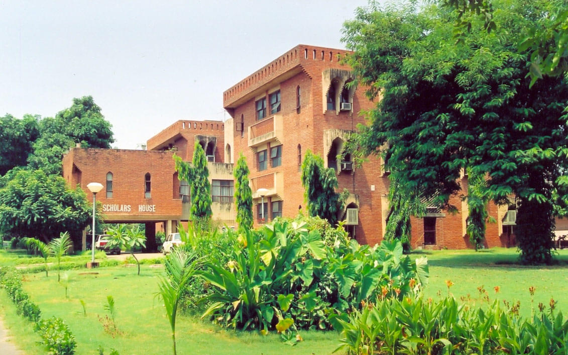 Jamia Hamdard University Delhi Campus photo 19