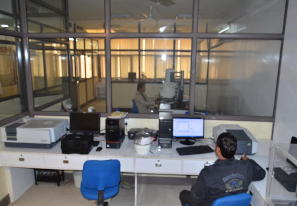 Amity Institute of Biotechnology Noida Infrastruture photo 2