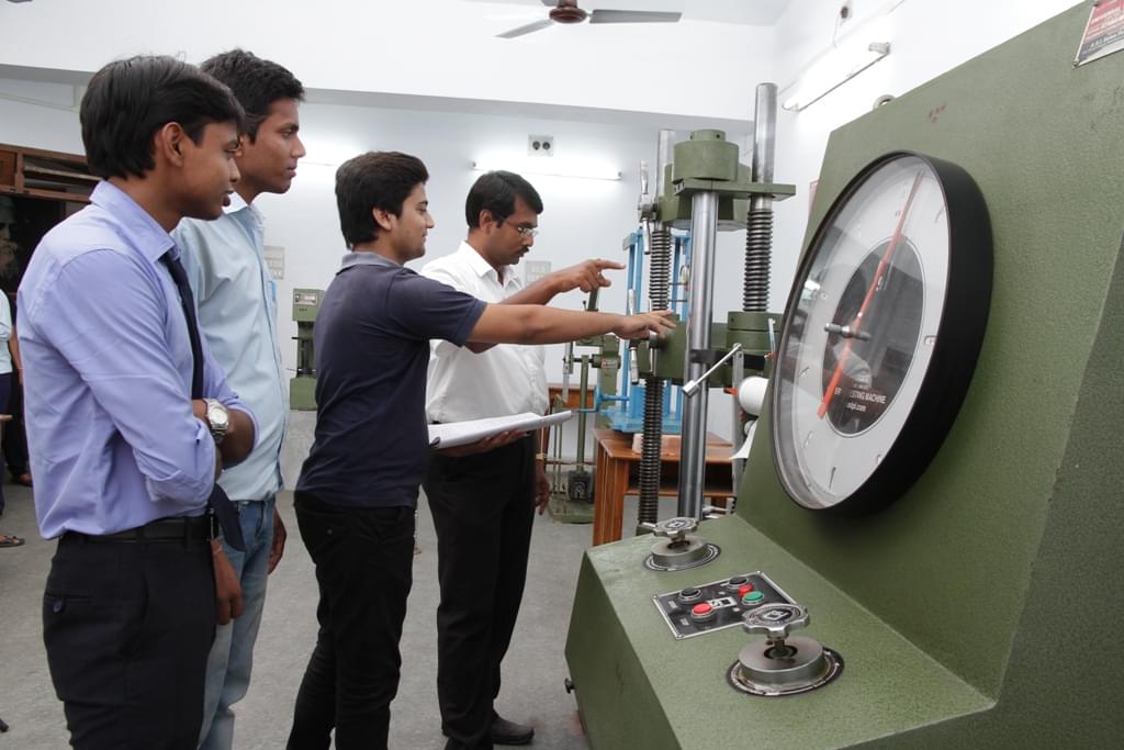 Saroj Mohan Institute of Technology Hooghly Infrastructure photo 7