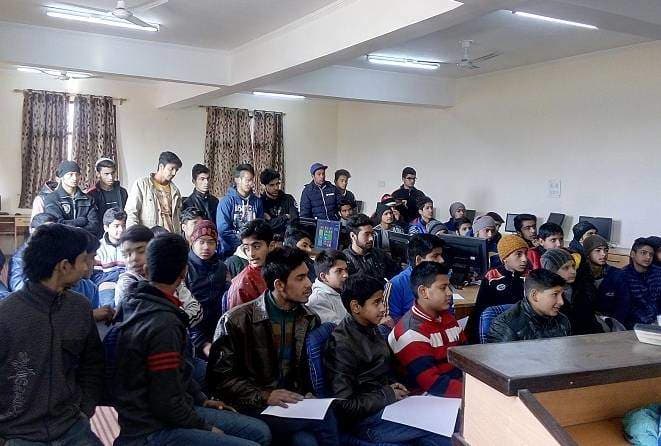 Amar Singh Government Degree College Srinagar Classrooms photo 2