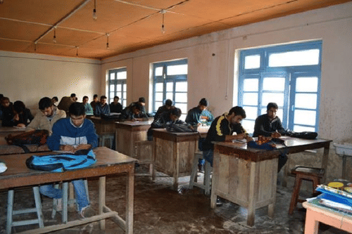 Amar Singh Government Degree College Srinagar Classrooms photo 3