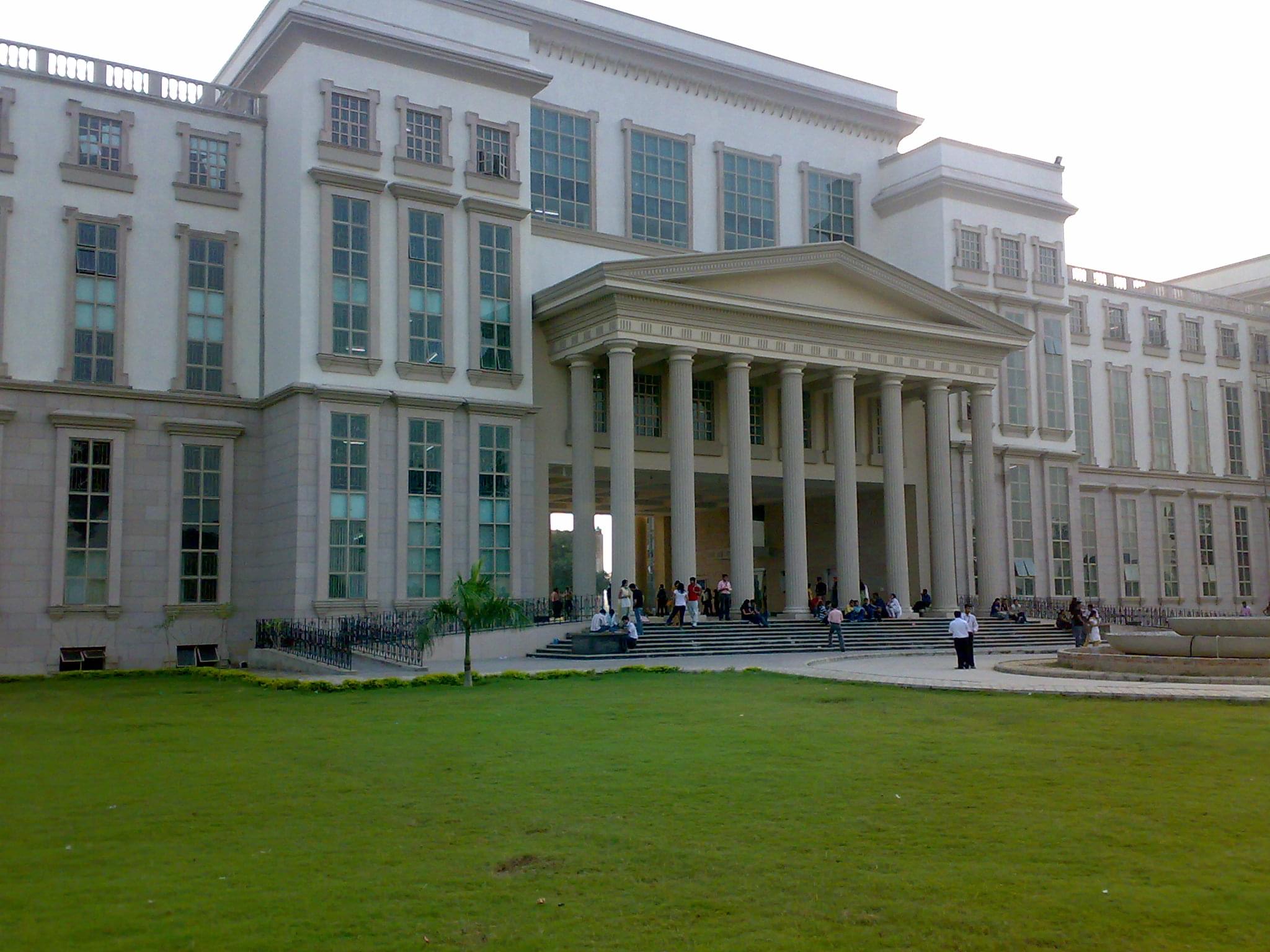 Amity University Mumbai Infrastructure photo 6