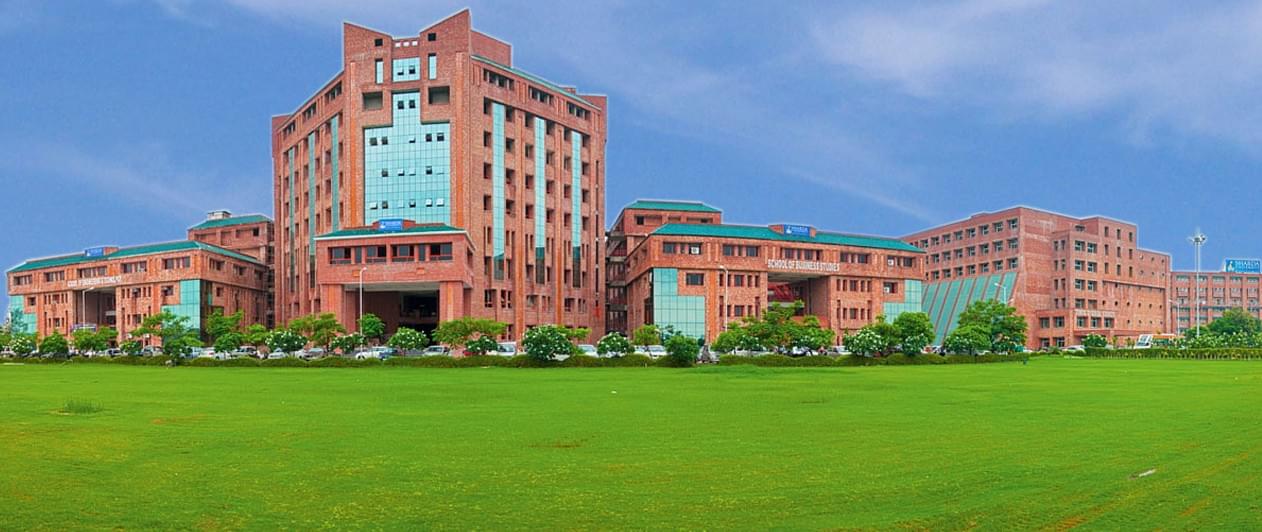 Sharda University, School of Medical Sciences and Research Greater Noida Academic Building photo 2