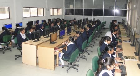 Mata Gujri College Fatehgarh Sahib Academic Building photo 2