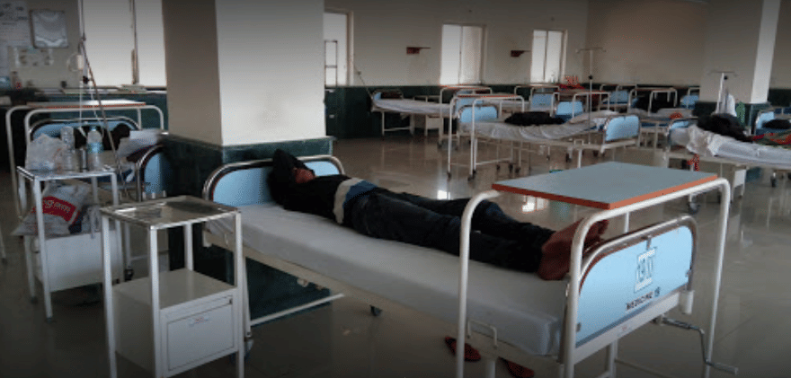 Chirayu Medical College and Hospital Bhopal Academic Building photo 6