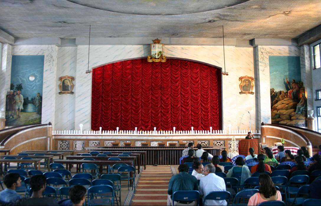 Sacred Heart College Ernakulam Campus photo 14