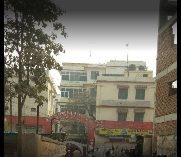 Bhuwaneshwari Dayal College Mithapur Academic Building photo 4