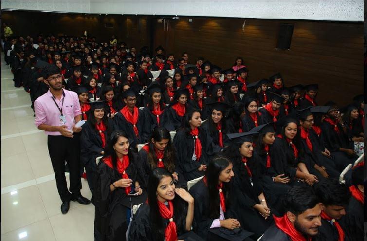 Nagindas Khandwala College Mumbai Convocation ceremony photo 14