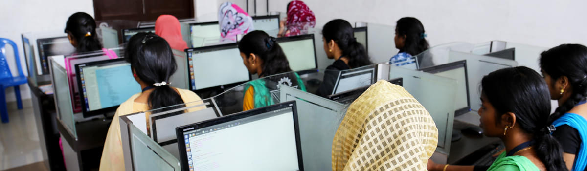 Christ College Irinjalakuda Thrissur Building photo 9