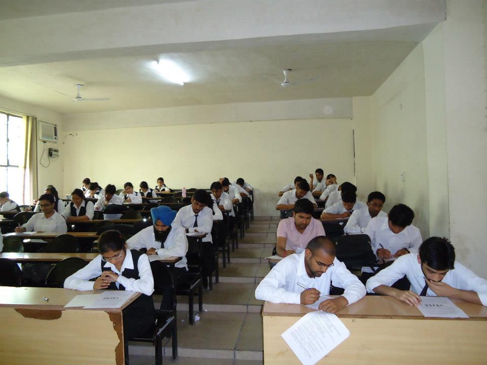 Guru Nanak College (Autonomous) Campus photo 17